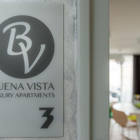 Apartments Buena Vista Подстрана Екстериор снимка