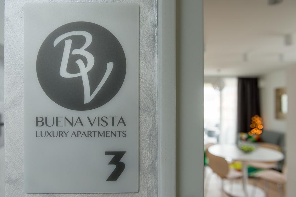 Apartments Buena Vista Подстрана Екстериор снимка